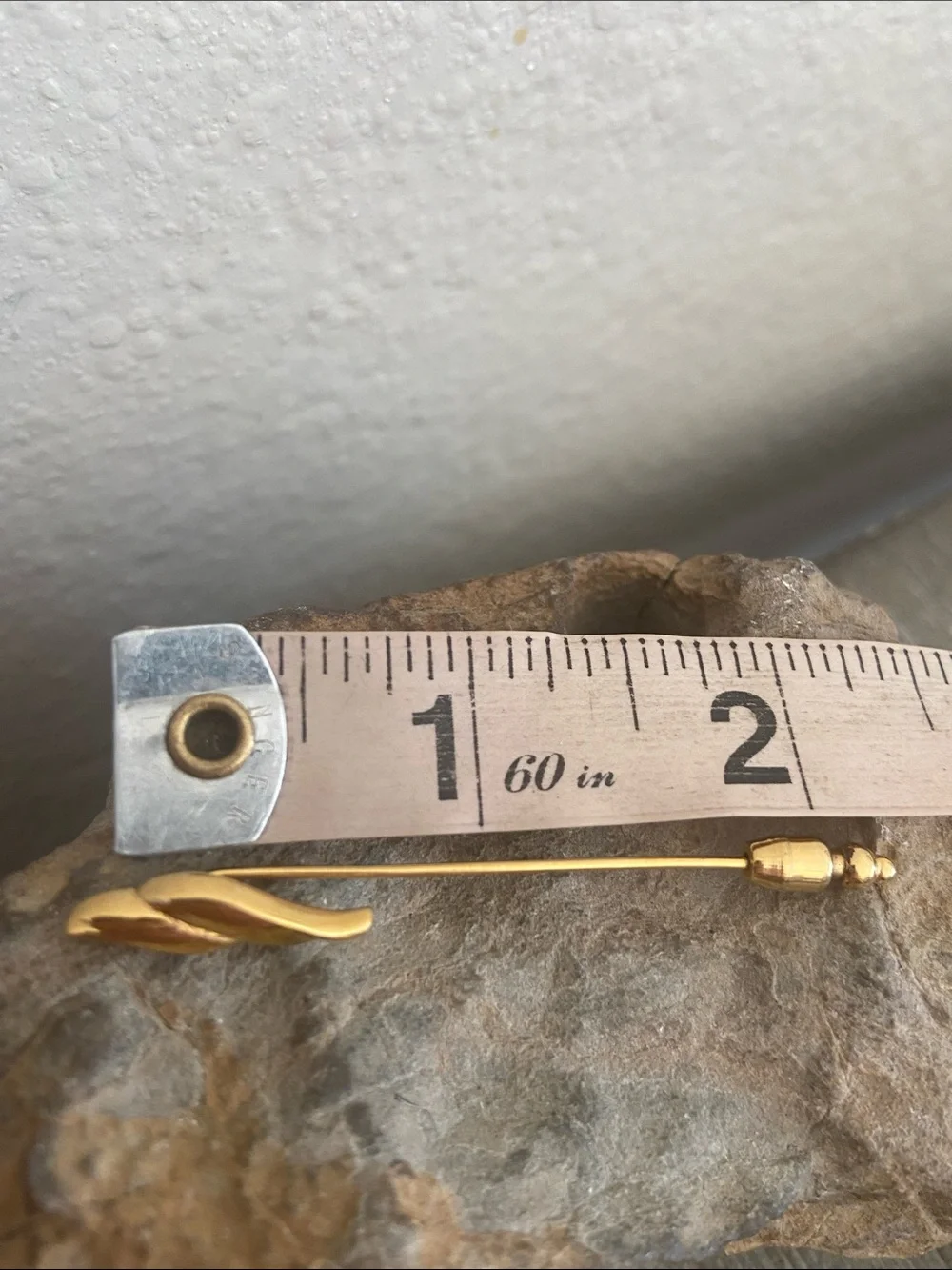 Vintage Monet Wave Gold Tone Stick Pin